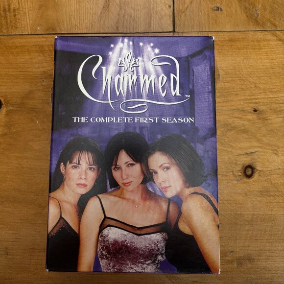 Charmed (The Original 90s) - The Complete First Season on DVD - Picture 1 of 14